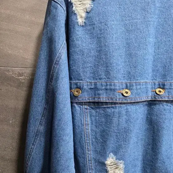 [BUNJANG] Embellished Denim Jacket / 아주 예쁜  청자켓,  비즈장식카라 스팽글  데미지 청자켓 , 거의