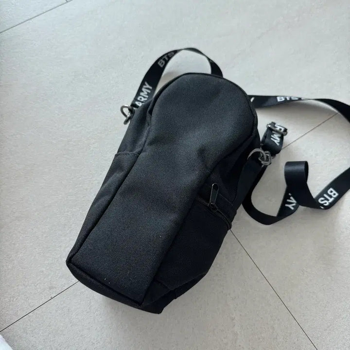 [BUNJANG] BTS ARMY BOMB Pouch / BTS 방탄소년단 아미밤 파우치 ARMY BOMB POUCH 비공굿