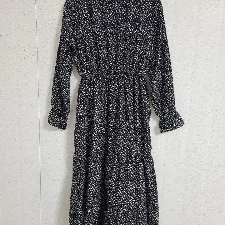 [BUNJANG] 8 Seconds Floral Pattern Long Dress / 8세컨즈 플라워 패턴 롱 원피스 블랙 FREE