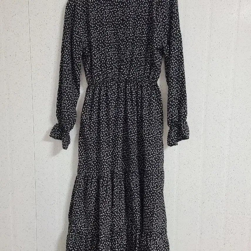 [BUNJANG] 8 Seconds Floral Pattern Long Dress / 8세컨즈 플라워 패턴 롱 원피스 블랙 FREE