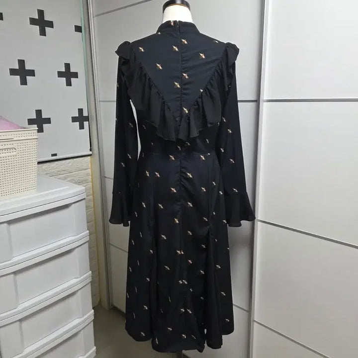 [BUNJANG] Avec Frill Dress 55 Size / 아베크 프릴 원피스55사이즈