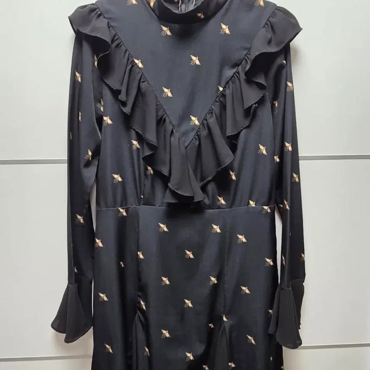 [BUNJANG] Avec Frill Dress 55 Size / 아베크 프릴 원피스55사이즈