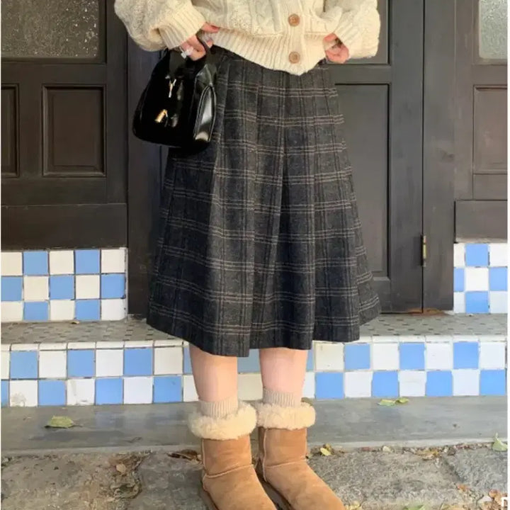 [BUNJANG] Linen Check Pleated Long Skirt / 리넨느 체크 플리츠 롱 뒷밴딩 스커트