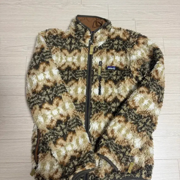 [BUNJANG] Patagonia Retro Pile Fleece Jacket Pattern / 파타고니아 레트로 파일 플리스 자켓 패턴