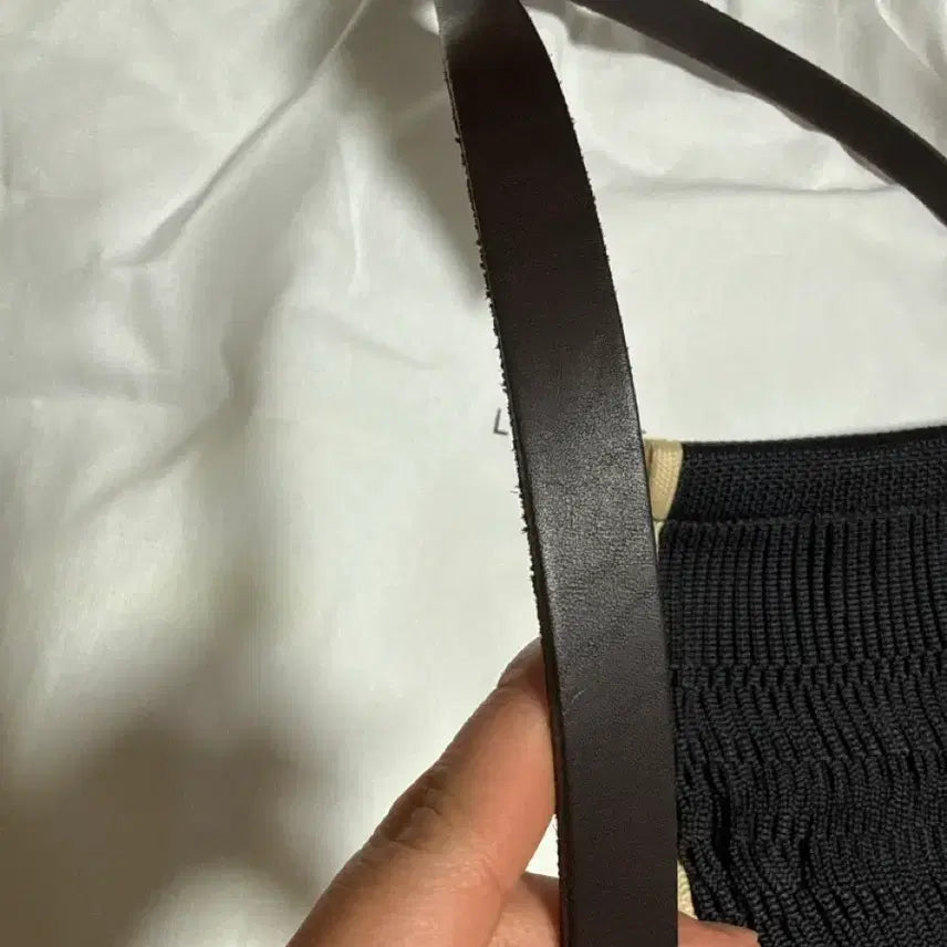 [BUNJANG] Lemaire Mini Crossbody Felt Net Bag / 르메르 미니 크로스바디 필트 네트백 블랙