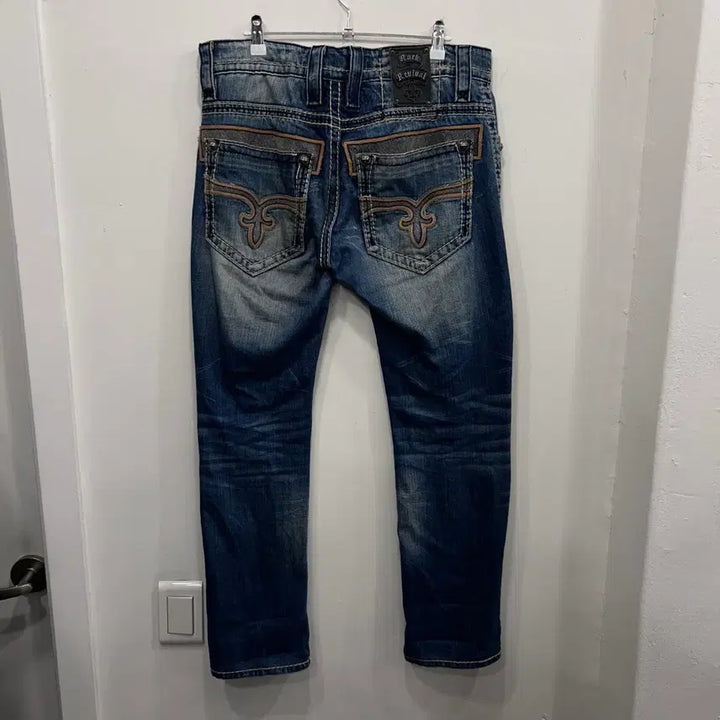 [BUNJANG] Rock Revival Slim Fit Washed Stitch Denim Pants / 락 리바이벌 슬림핏 워싱 스티치 데님팬츠