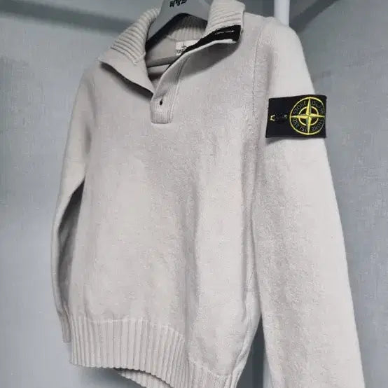 [BUNJANG] Stone Island Knit Half-Zip Sweater / 스톤아일랜드 니트 반집업