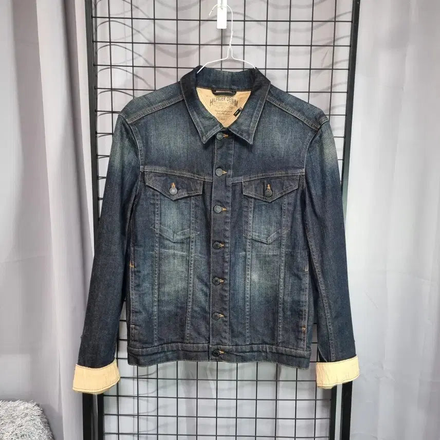 [BUNJANG] Tommy Hilfiger Denim Trucker Jacket (Size M) / 타미힐피거 데님 자켓 트러커 청자켓 빈티지 점퍼 M