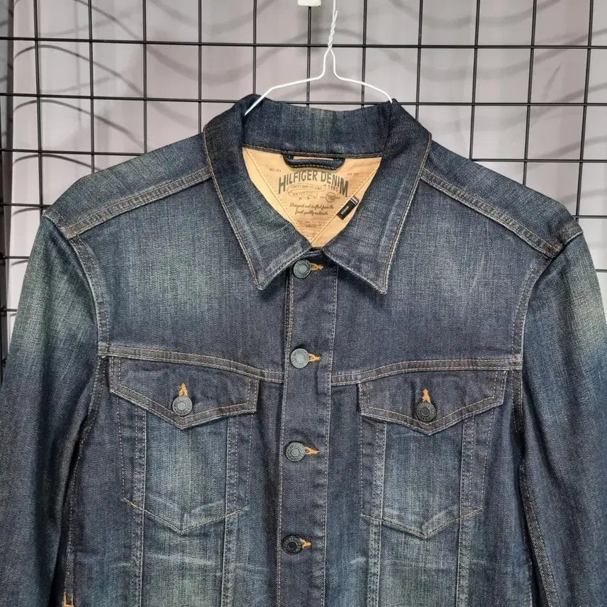 [BUNJANG] Tommy Hilfiger Denim Trucker Jacket (Size M) / 타미힐피거 데님 자켓 트러커 청자켓 빈티지 점퍼 M