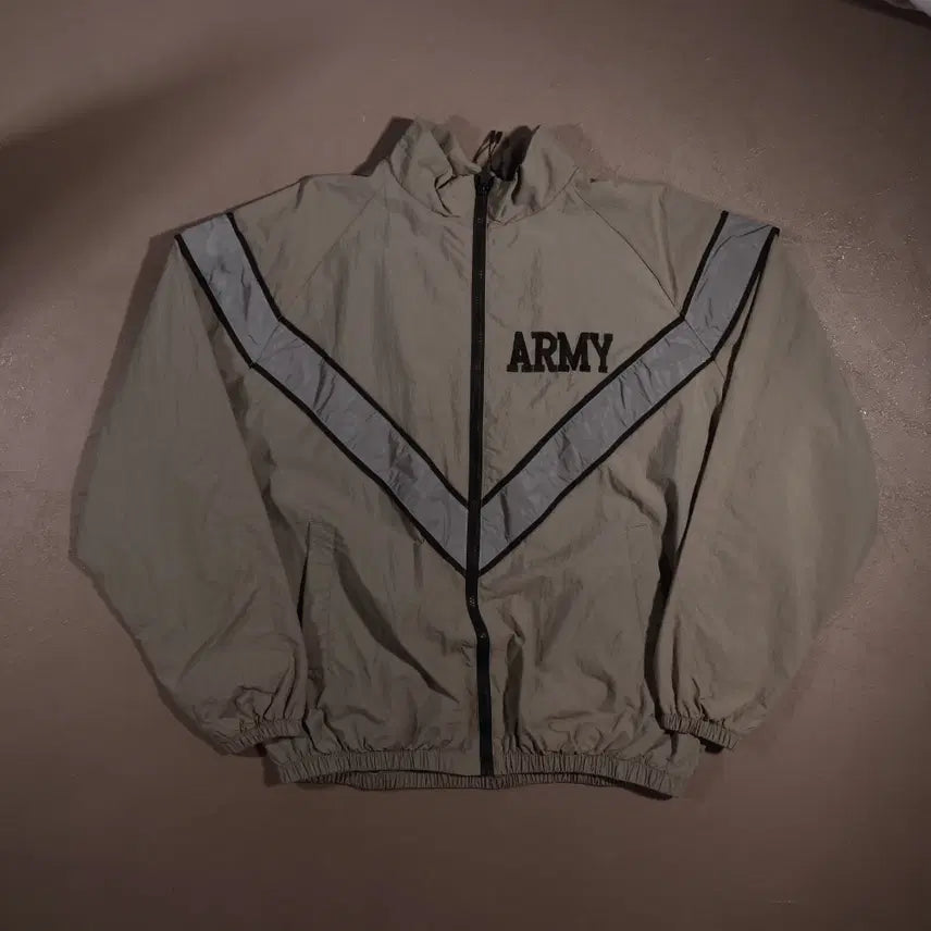 [BUNJANG] US Army IPFU Windbreaker Jacket C490 / IPFU 미 육군 바람막이 자켓 C490