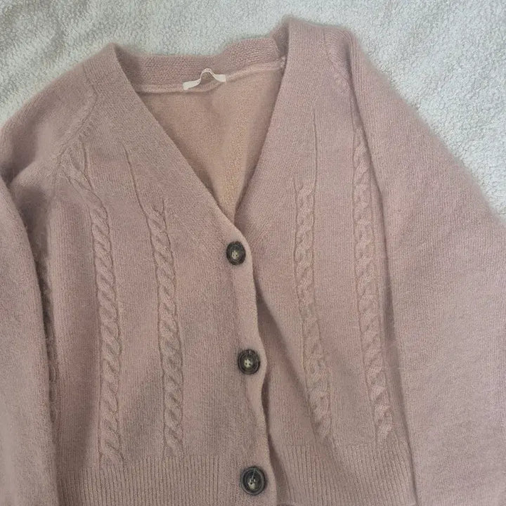 [BUNJANG] Pink Angora Cable Knit Cardigan / 톤다운 핑크 앙고라 가디건