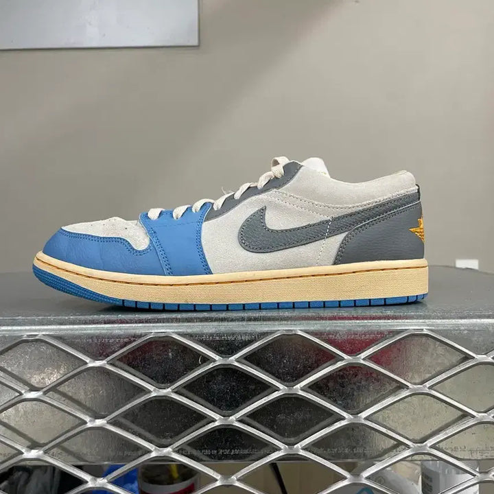 [SOLD OUT] 나이키 조던1 로우 SE 도쿄 96 280 (gr-4129)