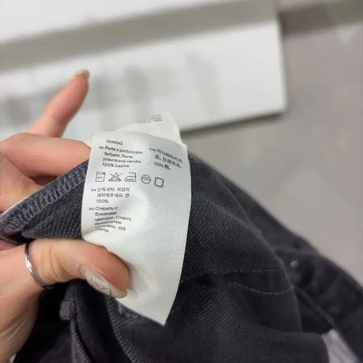 [BUNJANG] Arket Denim Bermuda Shorts / (30인치) 아르켓 캐주얼 스트릿 흑청 반바지 데님 버뮤다 팬츠