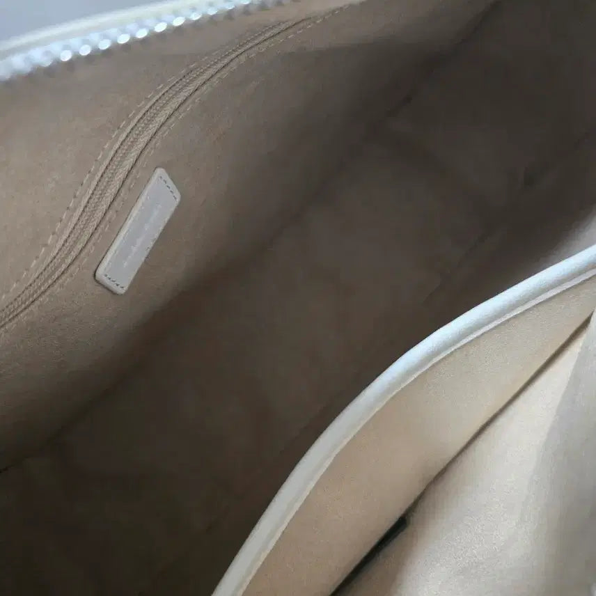 [BUNJANG] Elbategev Grace Bag White / 엘바테게브 그레이스백 화이트