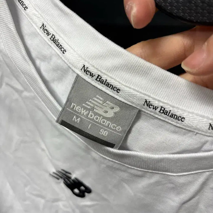 [BUNJANG] New Balance Cropped Short-Sleeve T-shirt / <만원빈티지> 최저가 보장!! 뉴발란스 크롭 반팔티 <<
