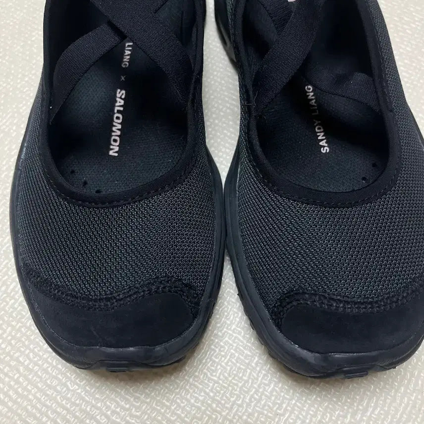 [SOLD OUT] 살로몬 샌디리앙 메리제인 블랙 250