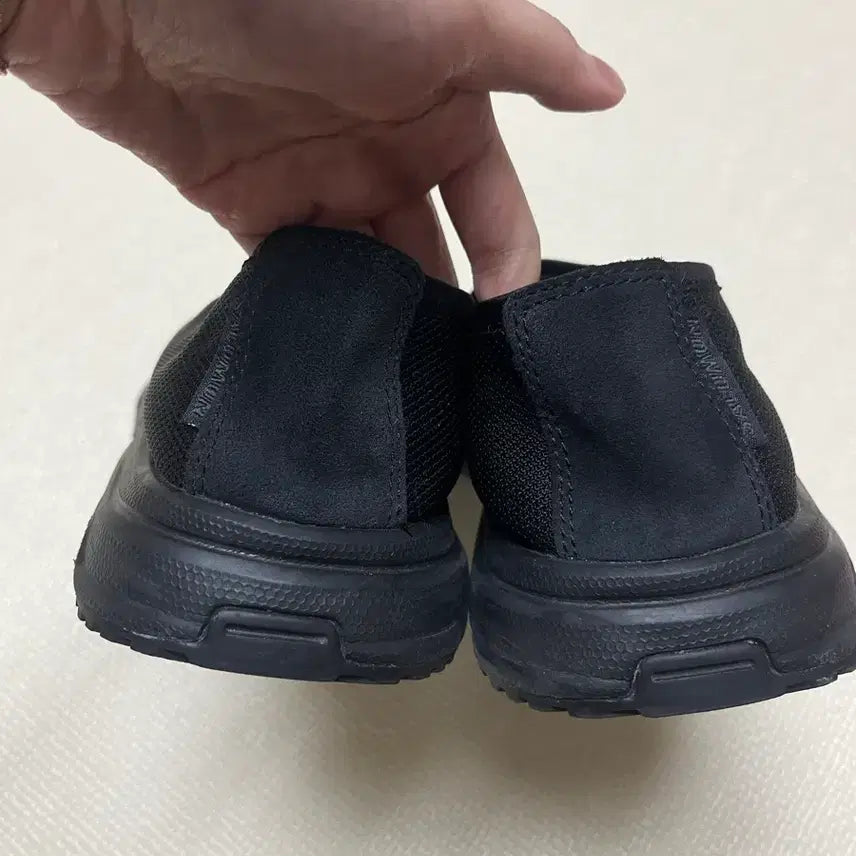 [SOLD OUT] 살로몬 샌디리앙 메리제인 블랙 250