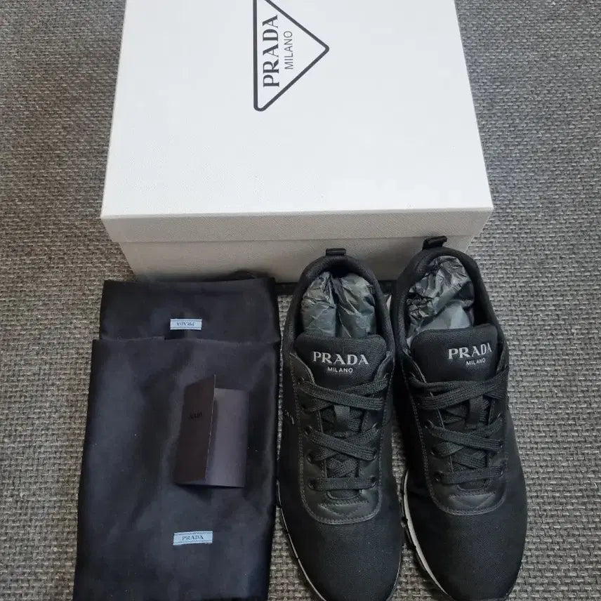 [BUNJANG] Prada Nylon Match Lace Sneakers / 프라다 나일론매치레이스스니커즈(정품감정서포함)