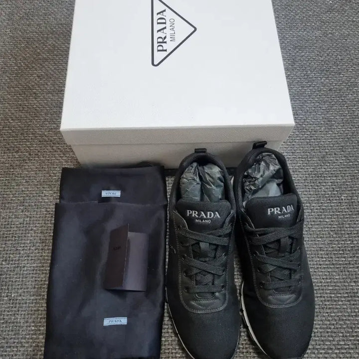 [BUNJANG] Prada Nylon Match Lace Sneakers / 프라다 나일론매치레이스스니커즈(정품감정서포함)