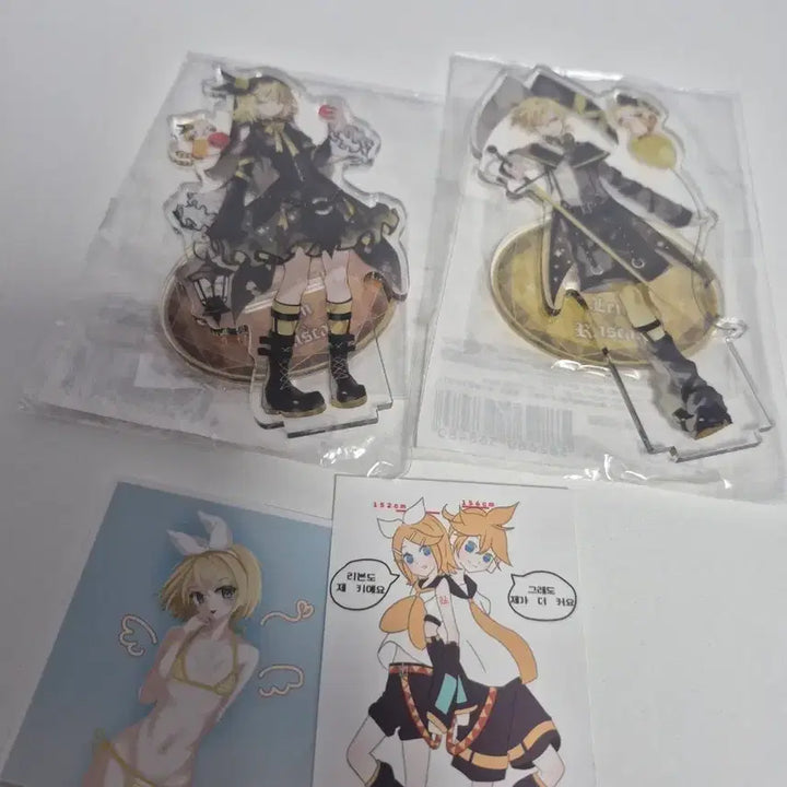 [BUNJANG] Vocaloid Kagamine Rin Len Acrylic Stand Bundle Set / 보컬로이드 카가미네 린렌 아크릴 스탠드 일괄 판매