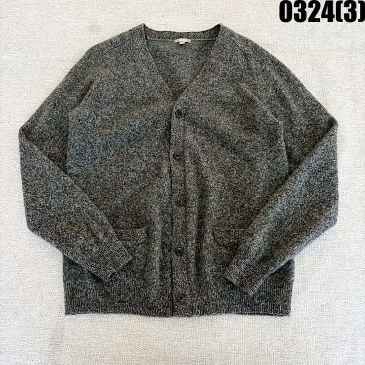 [SOLD OUT] XL 유니클로 그레이 브이넥 가디건 0324(3)