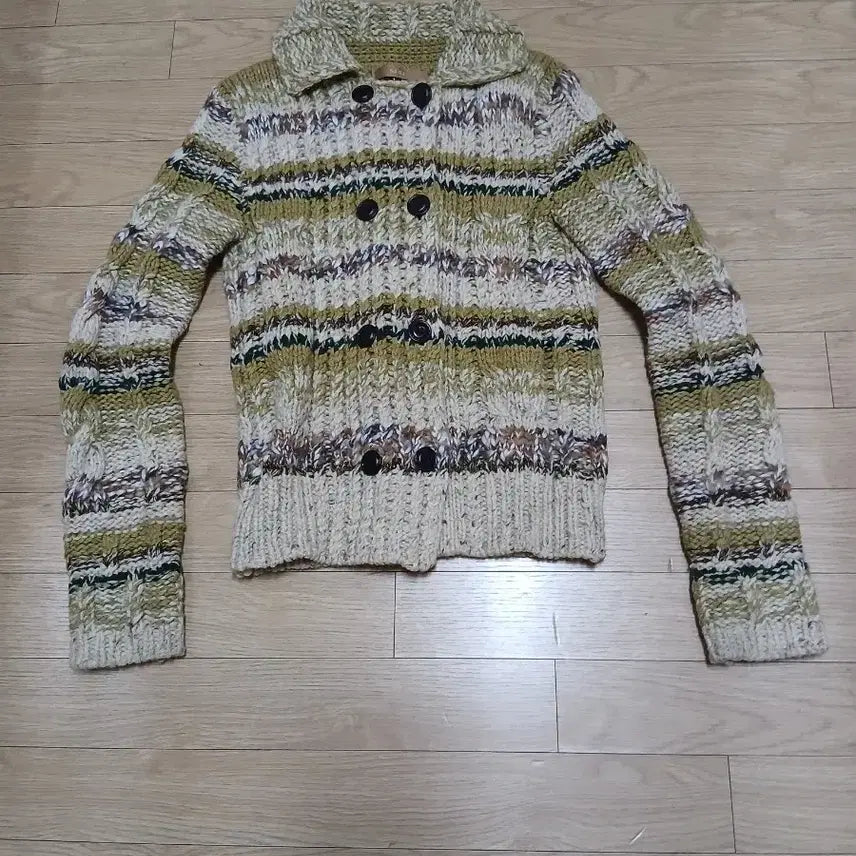 [BUNJANG] SJSJ Olive Knit Cardigan / SJSJ 모 니트 가디건