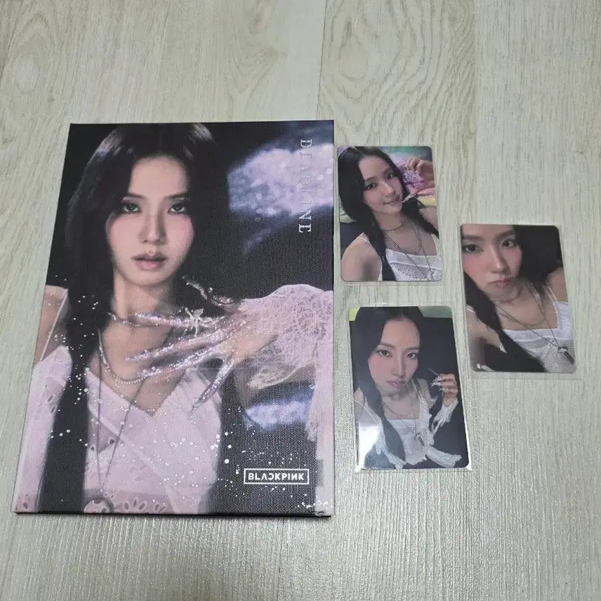 [BUNJANG] BLACKPINK Jisoo DEADLINE SILVER Version Photocard / 블랙핑크 DEADLINE 데드라인 SILVER 버전 지수 앨범 포토카드
