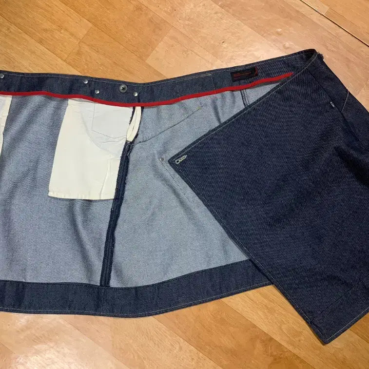 [BUNJANG] LEVIS Engineered Jeans Denim Wrap Skirt (M) / LEVIS 리바이스 엔지니어드 진 데님 랩 스커트(M 사이즈)