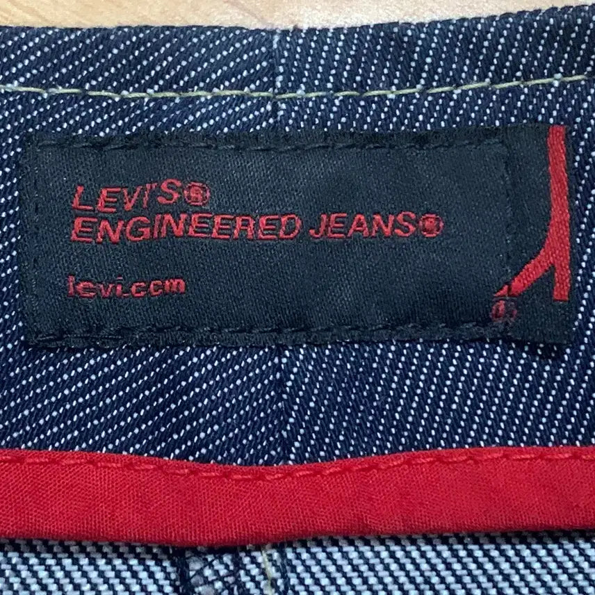 [BUNJANG] LEVIS Engineered Jeans Denim Wrap Skirt (M) / LEVIS 리바이스 엔지니어드 진 데님 랩 스커트(M 사이즈)