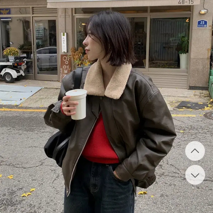 [BUNJANG] 98℃ Nia Furred Leather High-Neck Mustang Jacket / 98도씨 제작 니아 퍼드 레더 하이넥 무스탕 / 브라운 블루종 자켓