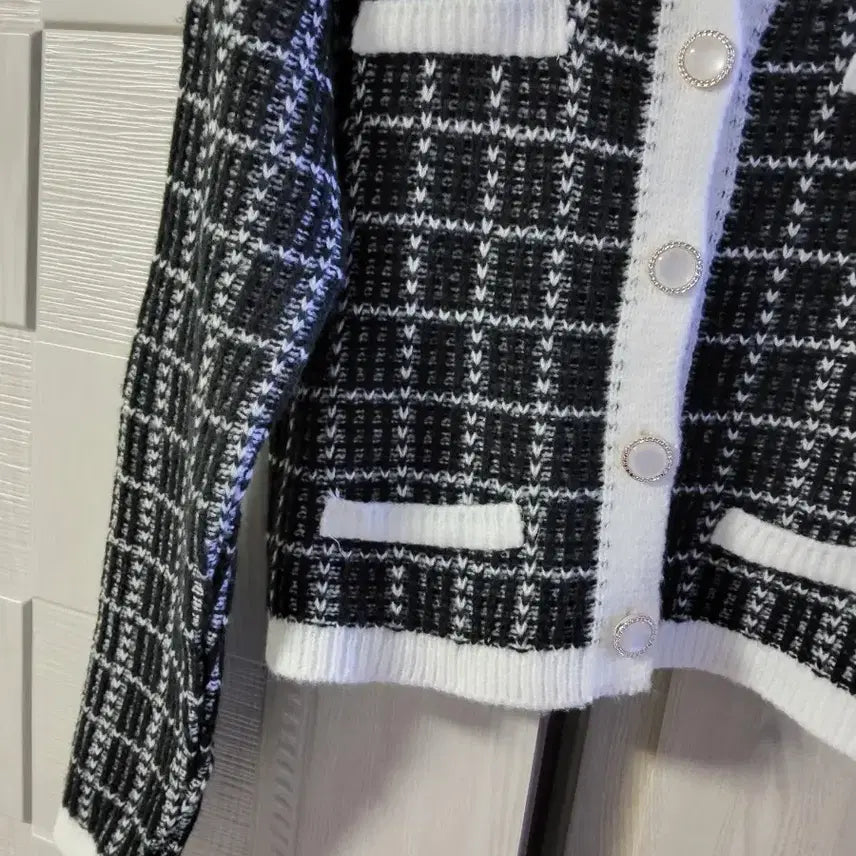 [BUNJANG] Tweed Knit Cardigan / 체크 트위드 니트 가디건 미착용