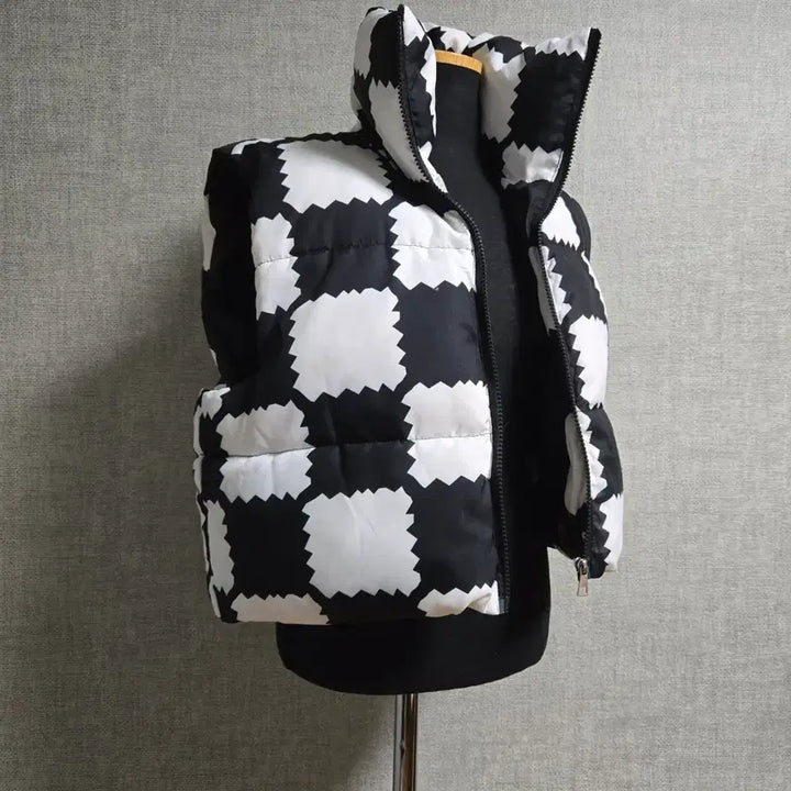 [BUNJANG] Grid Pattern Cotton Padded Vest (M) / 격자무늬 솜패딩조끼(M)