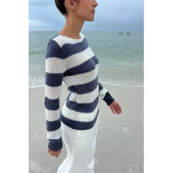 [BUNJANG] Brandy Melville Colette Stripe Sweater / 브랜디멜빌 콜레트 스트라이프 스웨터 여성