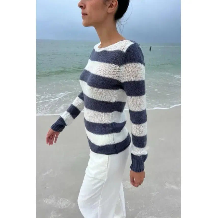 [BUNJANG] Brandy Melville Colette Stripe Sweater / 브랜디멜빌 콜레트 스트라이프 스웨터 여성