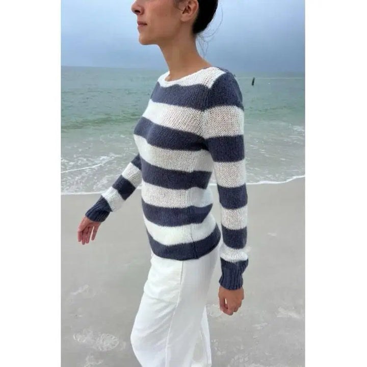 [BUNJANG] Brandy Melville Colette Stripe Sweater / 브랜디멜빌 콜레트 스트라이프 스웨터 여성