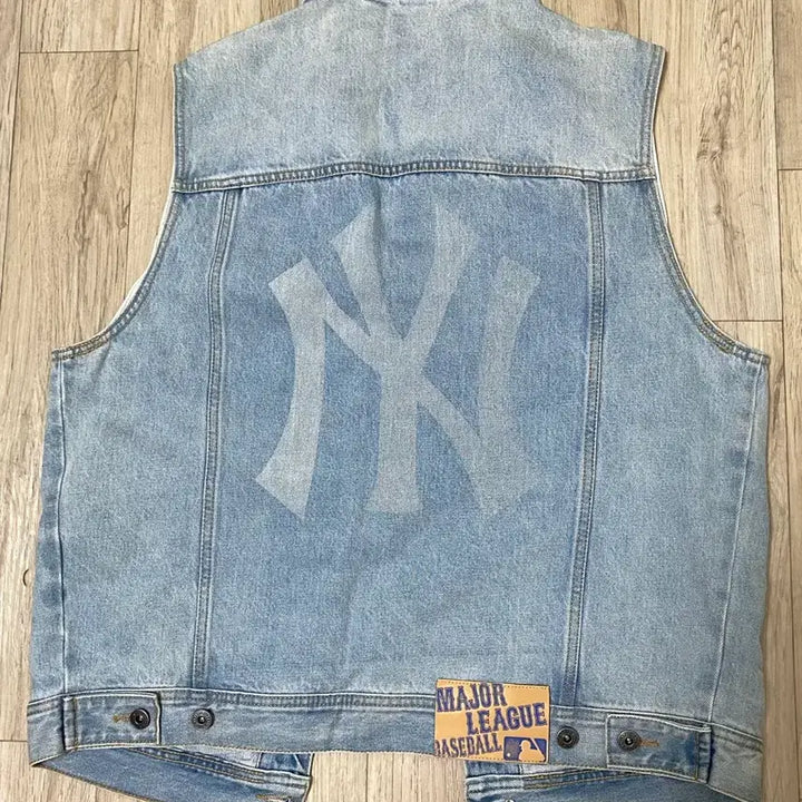[SOLD OUT] mlb 데님조끼