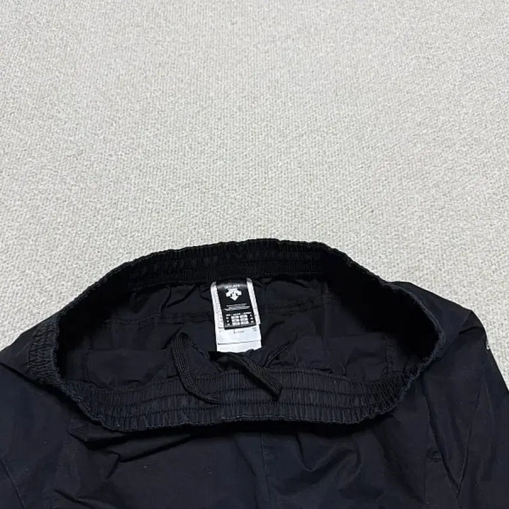 [SOLD OUT] 데상트 카고 조거팬츠 남성용 30인치