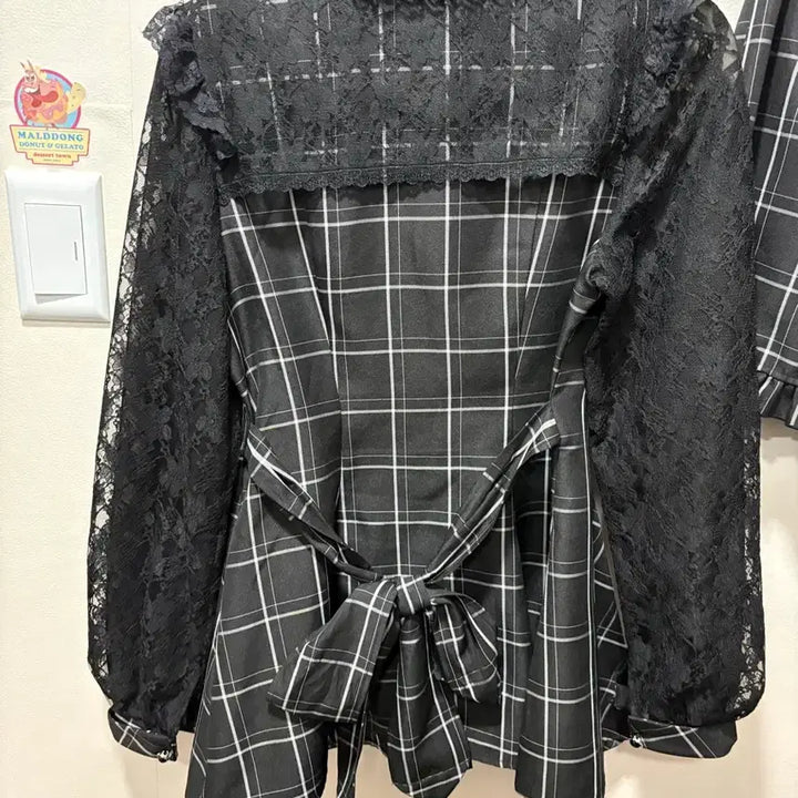 [BUNJANG] Shiheony Ruffle Set Up / 시허니 러플 셋업 리즈리사로지타디마럽앙크루즈버블즈미셸마카롱