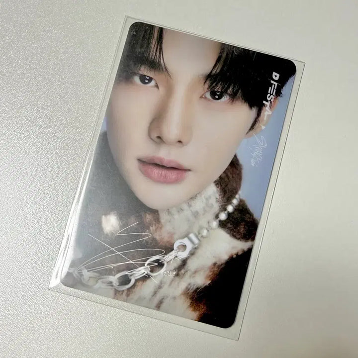 [BUNJANG] Dispatch Dicon Dfesta Hyunjin Stray Kids Exhibition Entry Ticket + Photocard / 디아이콘 디스패치 전시 디페스타 입장 티켓 현진 포카 스트레이키즈