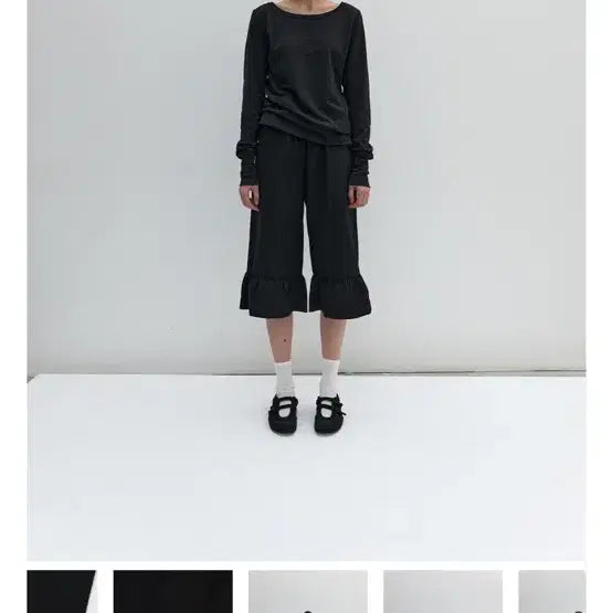 [BUNJANG] Nothing Everything SNUG LONG SLEEVE TOP BLACK / 낫띵에브리띵 SNUG LONG SLEEVE TOP IN BLACK 새상품