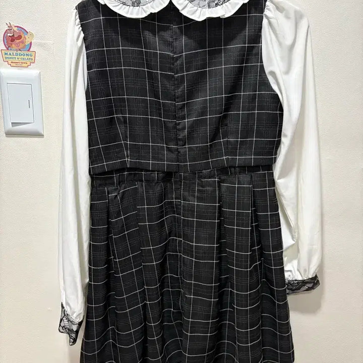 [BUNJANG] Ank Rouge Checkered Dress / 앙크루즈 체크 원피스 리즈리사디마럽시허니트라바스도쿄버블즈미셸마카롱
