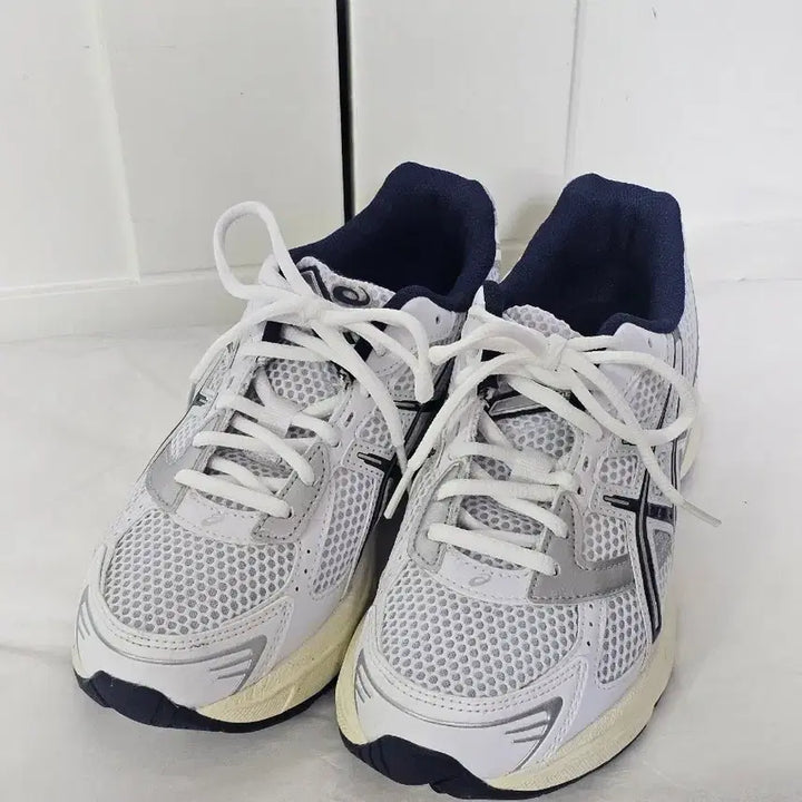 [BUNJANG] ASICS Gel-1130 White Midnight / 아식스 젤-1130 화이트 미드나잇 (240)