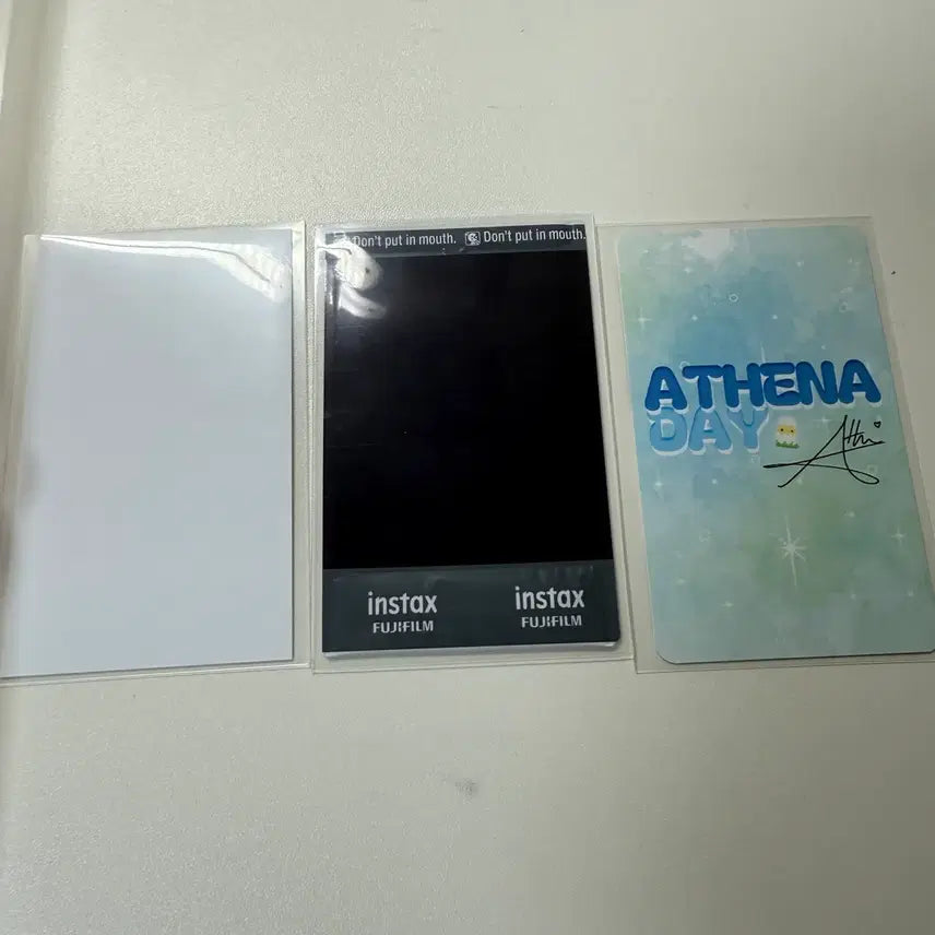 [BUNJANG] FIFTY FIFTY Athena Birthday Cafe Photocard Bundle / 피프티피프티 아테나 생일카페 생카 폴라 럭드 포카