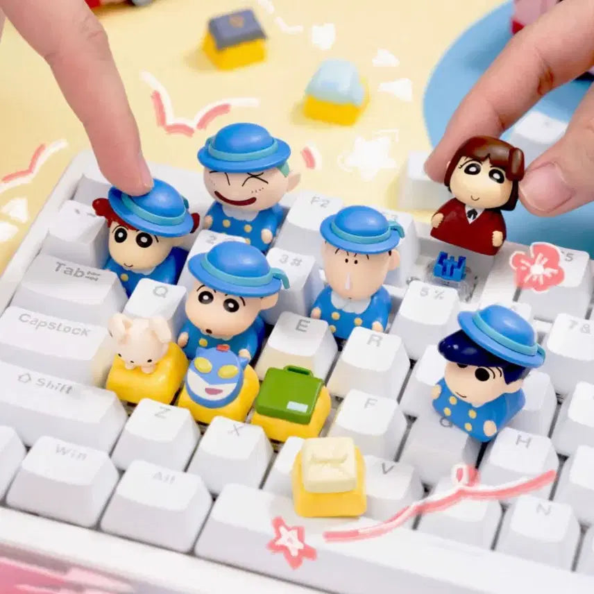 [BUNJANG] Crayon Shin-chan Kindergarten Bus Figure Keyring / 짱구 키캡 떡잎 유치원 버스 피규어 키링