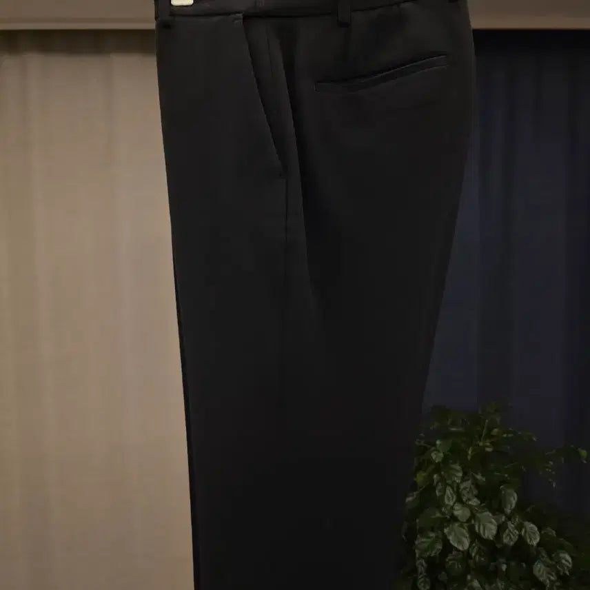 [BUNJANG] Legacy Standard Fit Banding Slacks (Black, Size 32) / 레가시 / 올시즌 스탠다드 핏 밴딩 슬랙스 / 32