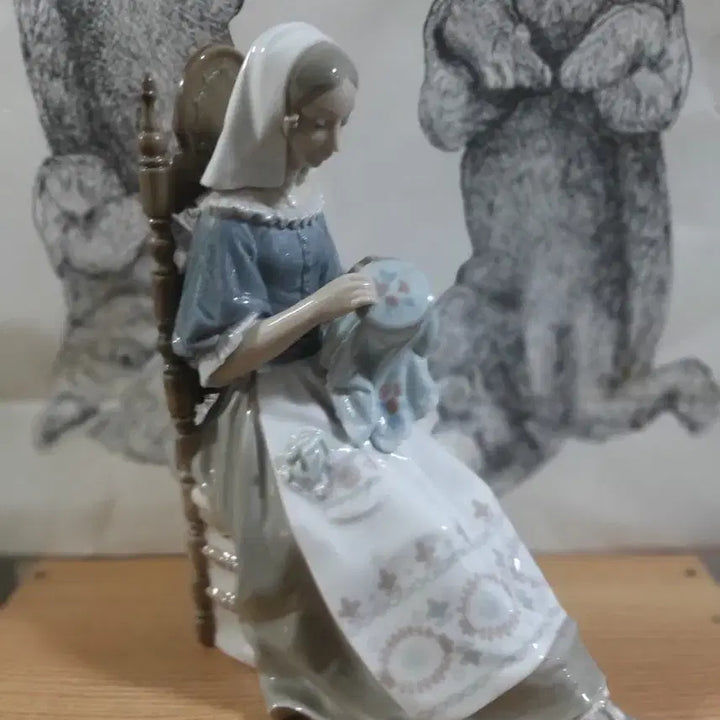 [BUNJANG] YADRO Spanish Woman Ceramic Figurine / Spain 야드로 여인