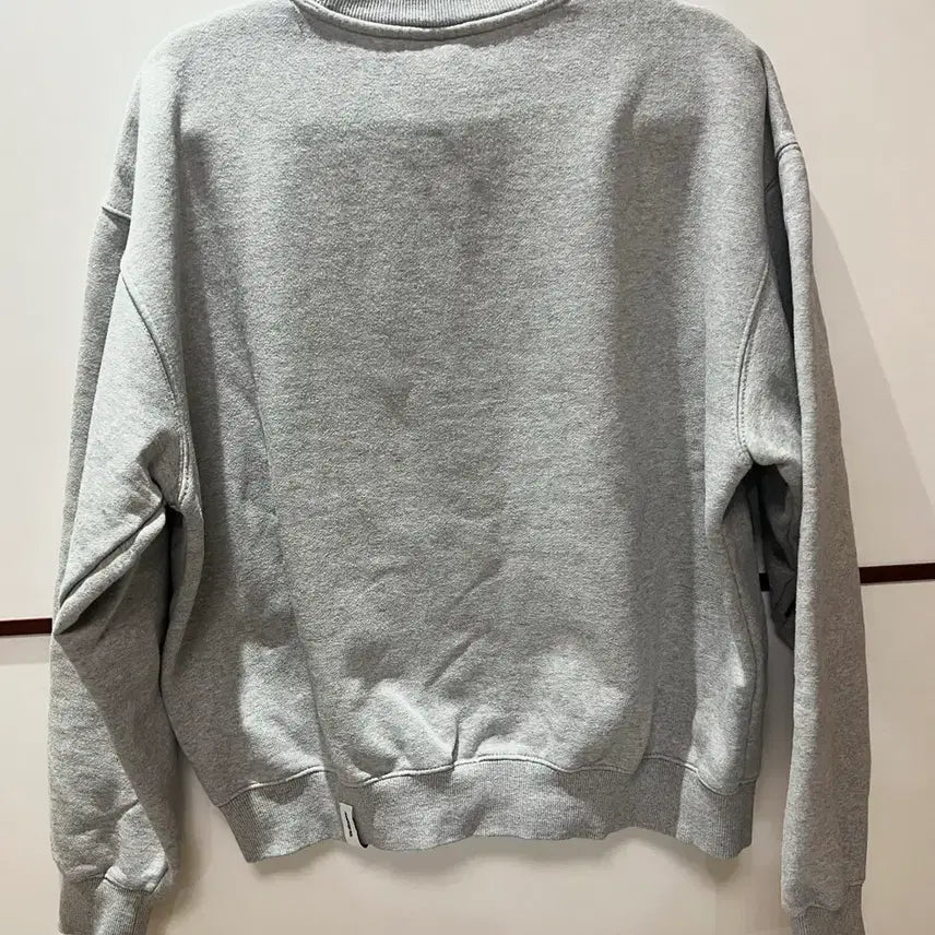 [SOLD OUT] 기모 맨투맨 2개