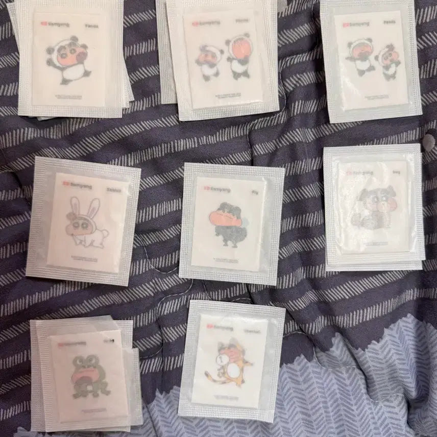 [BUNJANG] Shin-chan Animal Sticker Collection - Series 4 / 짱구띠부실 동물짱구 4탄 교환 및 판매합니다!