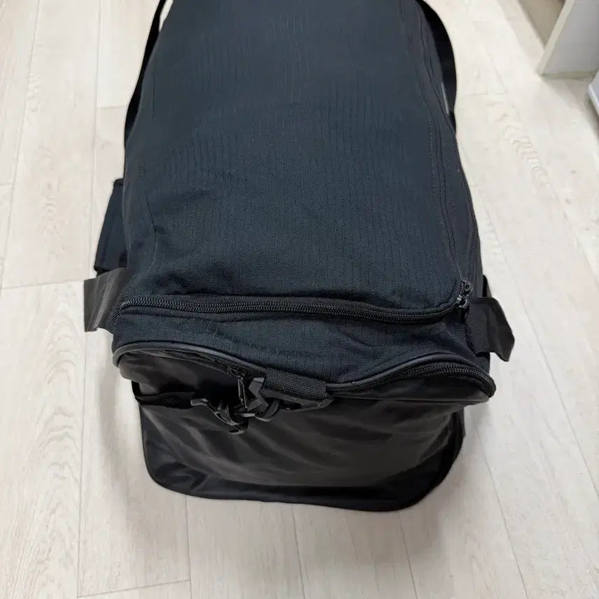 [BUNJANG] Nike Black Duffel Bag / 나이키 블랙 더플백 가방