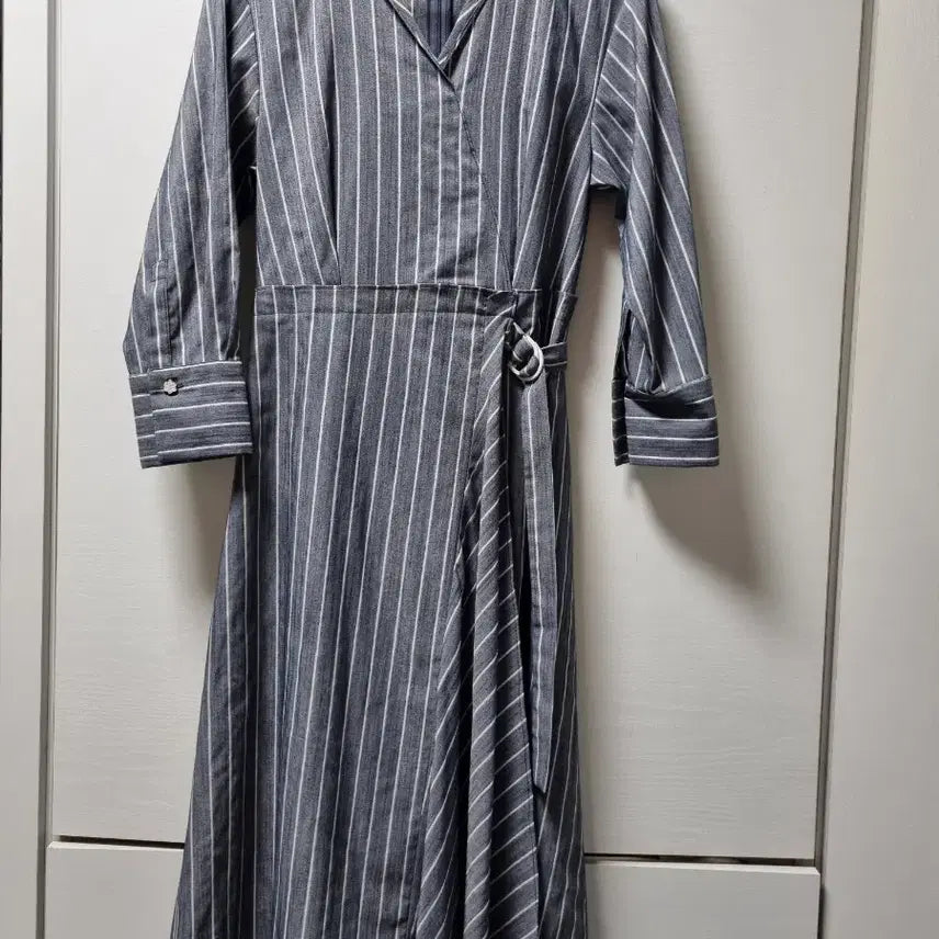 [BUNJANG] DEWL Stripe Shirt Dress / DEWL 스트라이프 셔츠 원피스 55